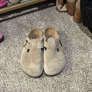 Womens Birkenstocks Tan Suede Clogs